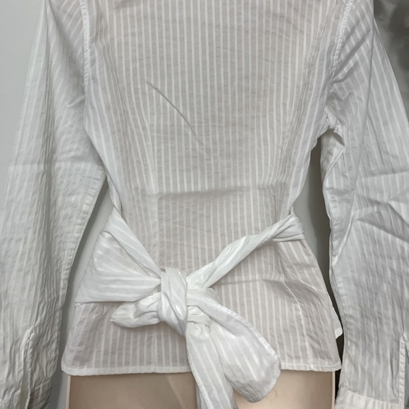 White long sleeve - Picture 5 of 13